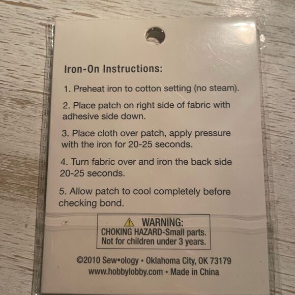 OWL You Need is Love Set of 2 Blue Owl Iron on Patches DIY NWT - Picture 3 of 5